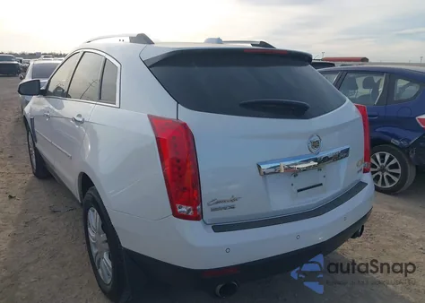 2015 Cadillac Srx Luxury Collection z USA, uszkodzony, nr VIN 3GYFNBE37FS552441